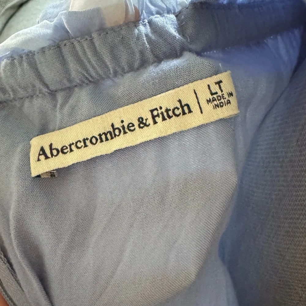 Abercrombie & Fitch elevate your